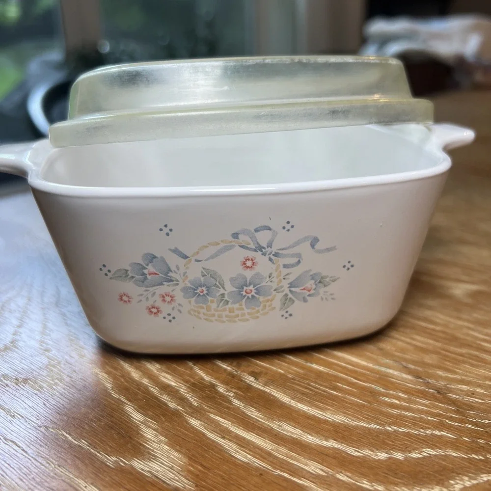 Vintage Corning Ware P-43-B Country Cornflower Basket Mini Casserole Dish